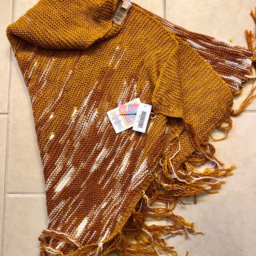 LuLaRoe Mimi (wrap)